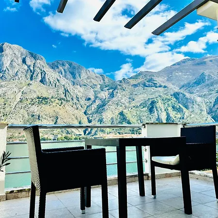 Kotor Muo Apartments C3 Dış mekan fotoğraf