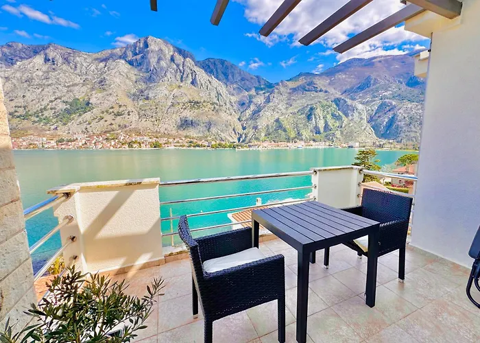 Kotor Muo Apartments C3