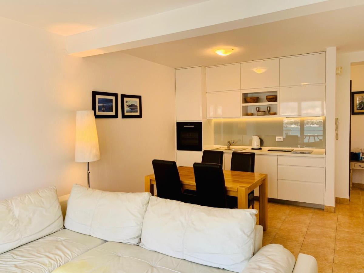 Muo C3 Apartment Kotor